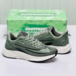 Model Code: 410 – Running Sneaker - Image 4